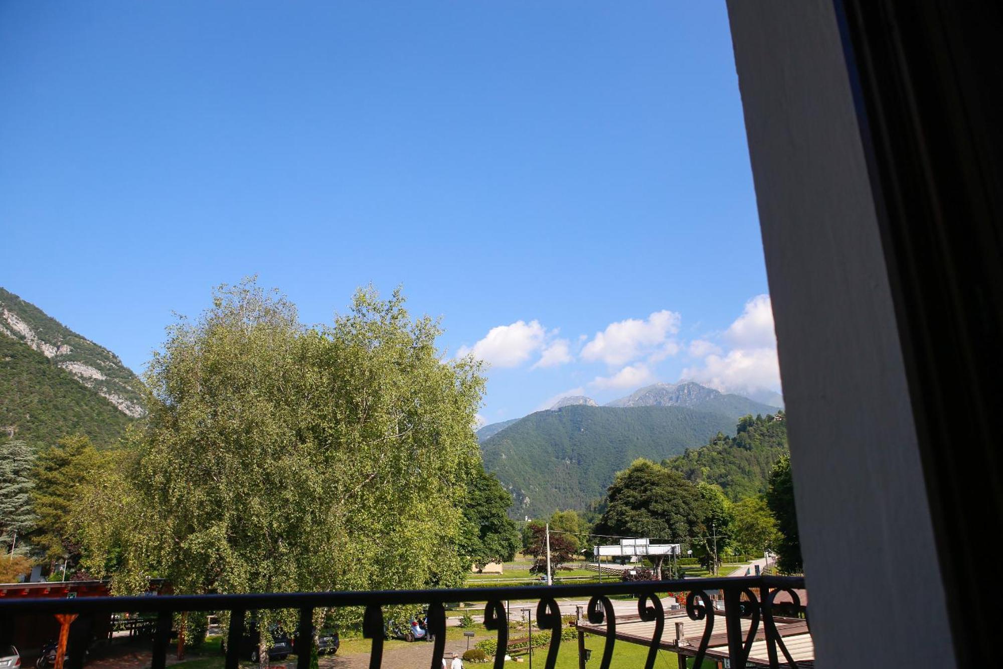 Hotel Lido Pieve Di Ledro Exteriér fotografie