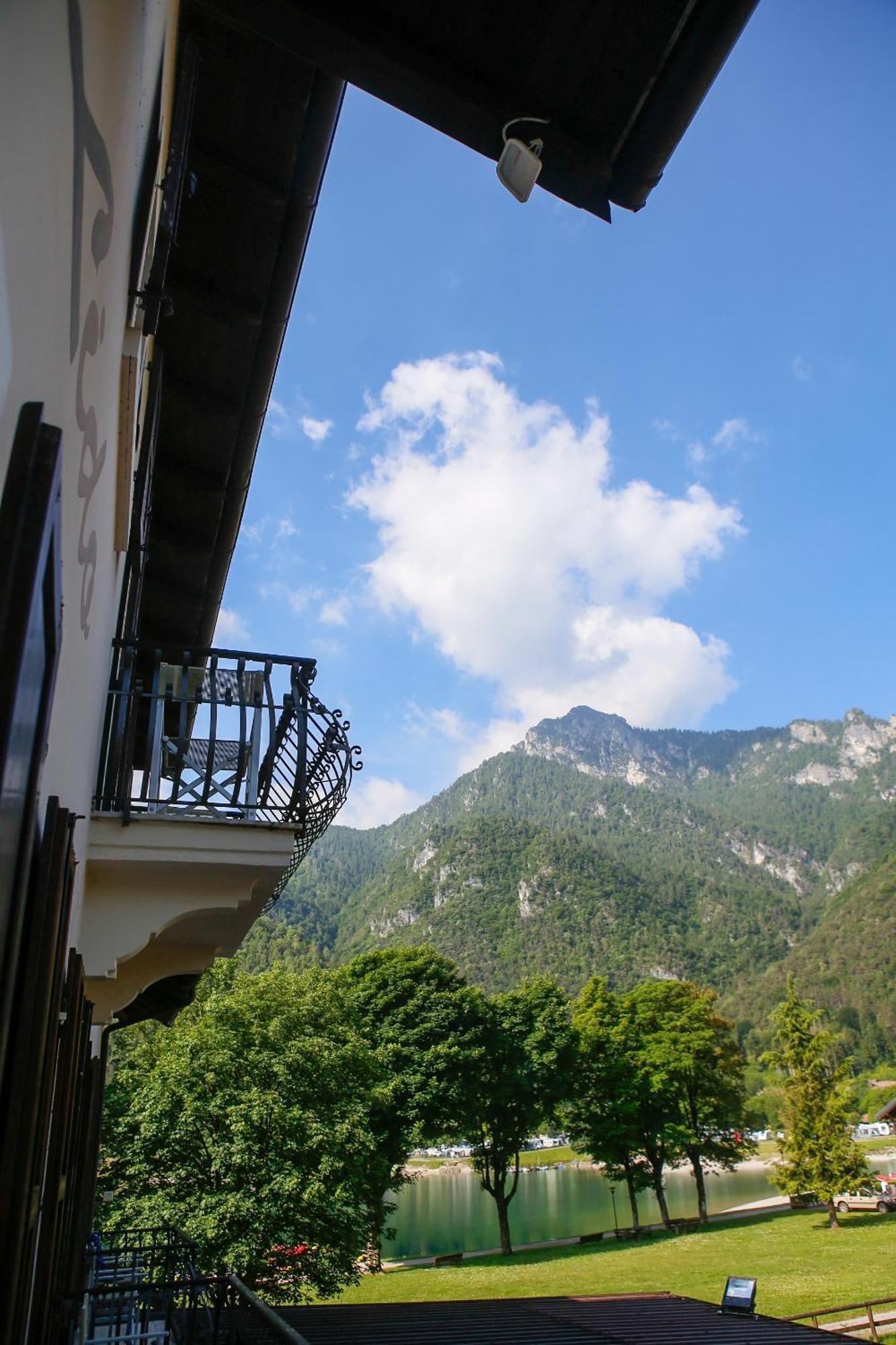 Hotel Lido Pieve Di Ledro Exteriér fotografie